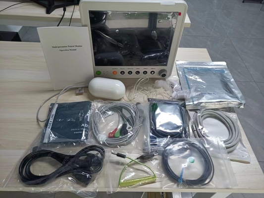 Meertalige Vital Signs-apparaat 6 standaardparameters patiënt monitor met CO2