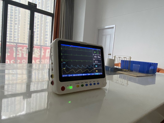Draagbare 10 inch ultradunne patiëntenmonitor van Chinese fabrikant, multi-parameter, bedside, tandheelkundig onderzoek, therapie-apparatuur