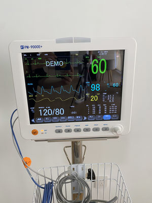 12,1 inch draagbare ECG-machine Vital Signs Monitor met 1 jaar garantie voor ICU-kamer
