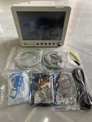 Draagbare patiëntmonitor met meerdere parameters met 12,1" TFT-kleurenscherm voor het monitoren van vitale functies