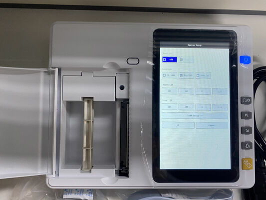 6-kanaal 7 inch LCD-scherm Handheld medisch EKG/EKG-apparaat met stroombron voor ziekenhuizen