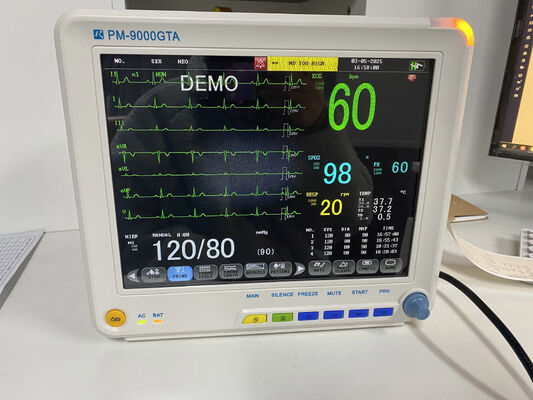 Draagbare bedmonitor met ECG SPO2 NIBP TEMP RESP Optioneel ETCO2-Klasse II 1 jaar garantie